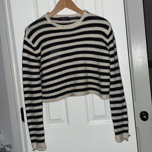Zara Knit striped cropped sweater S